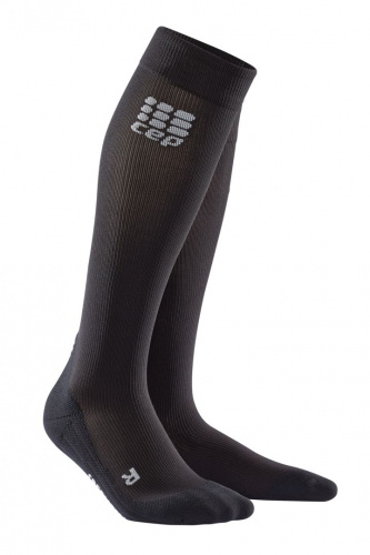 Женские восстановительные компрессионные гольфы CEP Recovery Socks / Черный-Белый