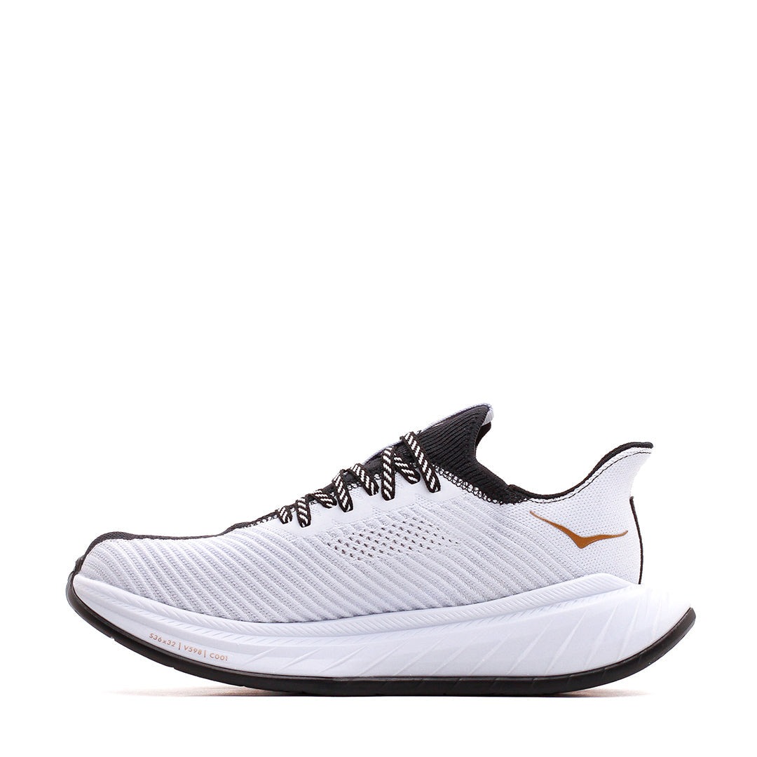 Беговые кроссовки женские HOKA One One Carbon X 3 / Черный-Золотой
