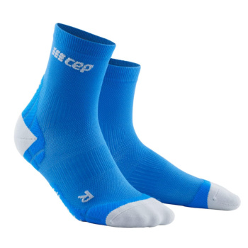 Мужские ультралегкие спортивные компрессионные носки CEP Ultralight Short Socks / Синий