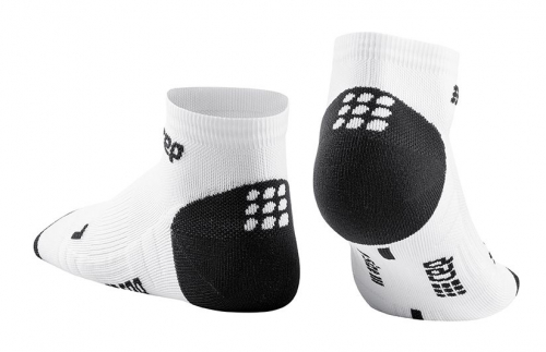 Мужские спортивные компрессионные носки CEP Low Cut Socks 3.0 / Белый