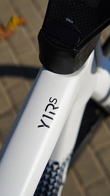 Colnago Y1Rs Dura Ace Di2 Vision SC45 SDM5 / Team UAE