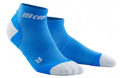 Женские ультралегкие спортивные компрессионные носки CEP Ultralight Low Cut Socks / Синий