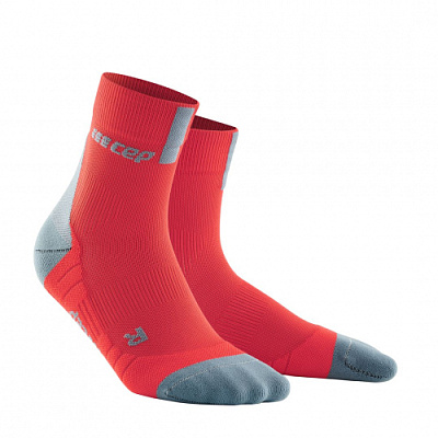 Мужские спортивные компрессионные носки CEP Short Socks 3.0 / Красный