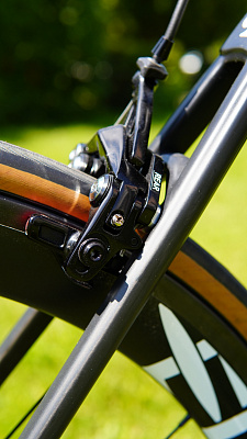 Colnago C64 Ultegra Di2 Ecsi Rim / Team Gazprom