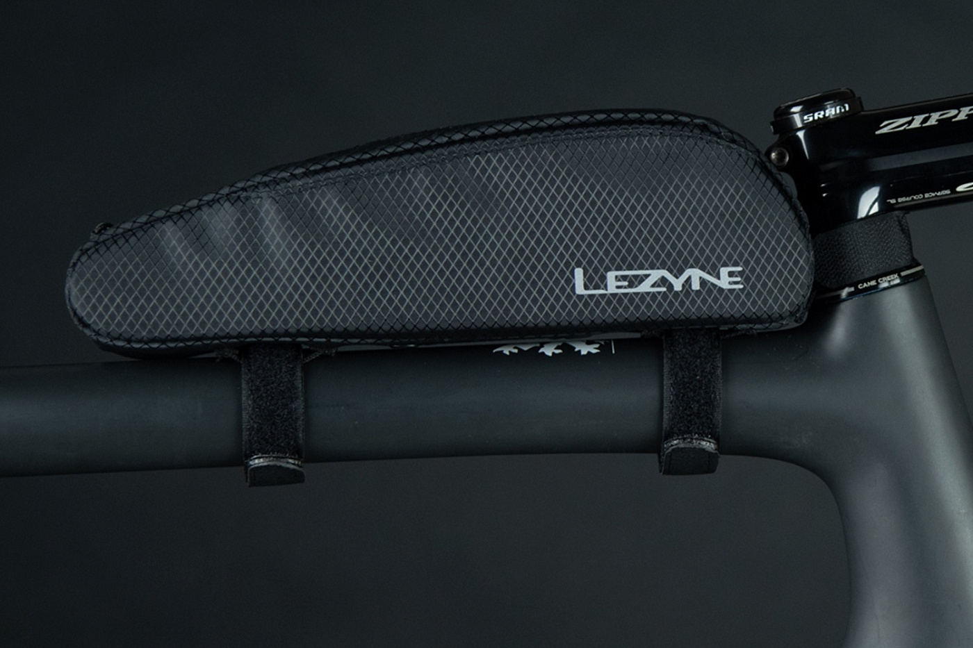 Велосумка LEZYNE Y14 Aero Energy Caddy / Черный