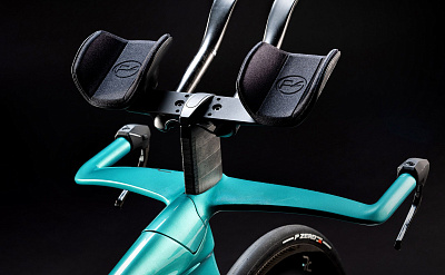 Bianchi Aquila RC TRI Rival AXS E1 V30R / Целесте-Черный