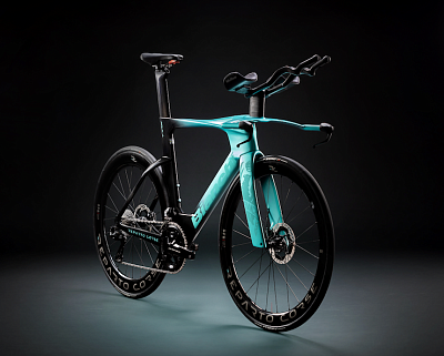 Bianchi Aquila RC TRI Dura-Ace Di2 PM ZY / Глянцевый Целесте-Черный