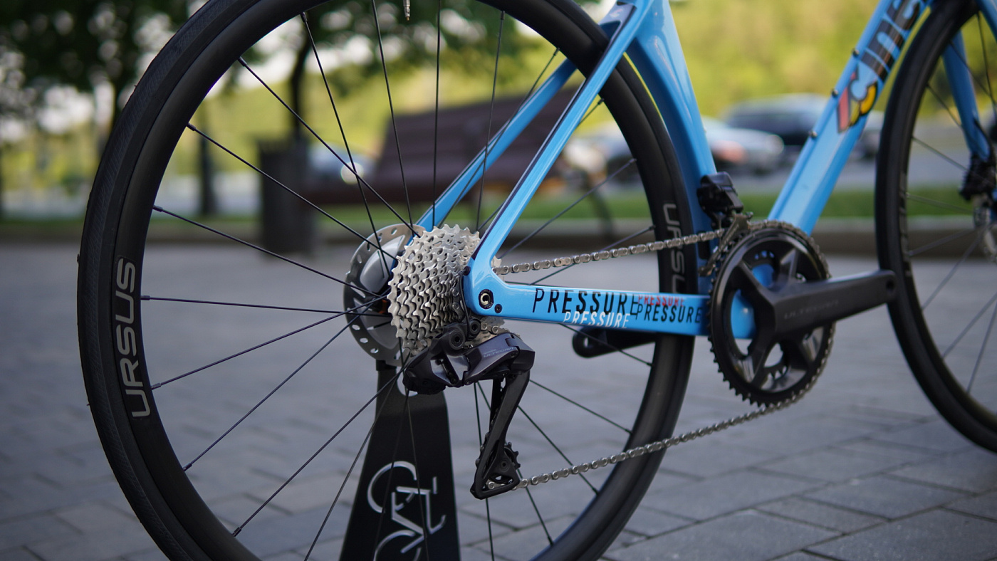 Cinelli Pressure Ultegra Di2 V12 / Синий